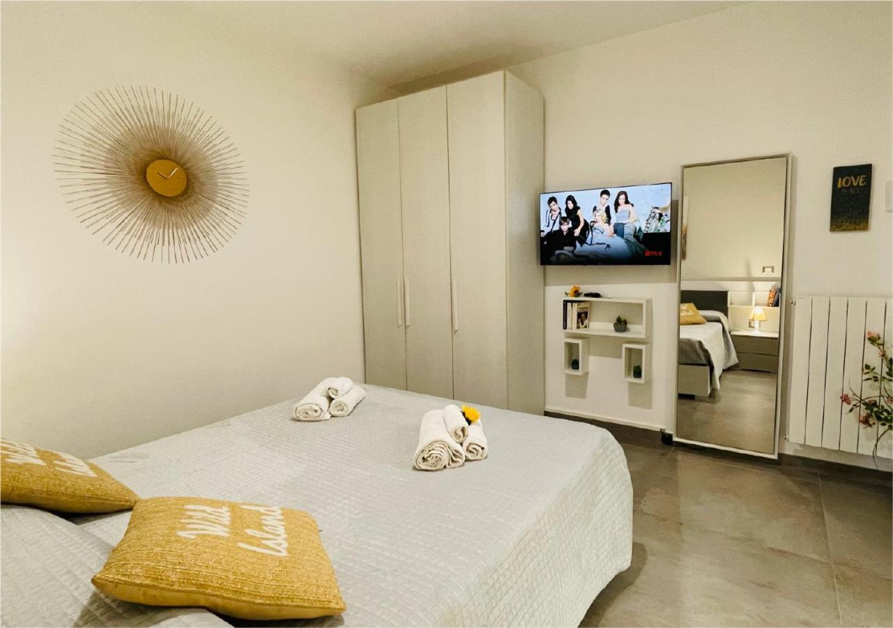 La Collina Di Montegrappa - Suites With Heated Private Pool - Suites With Shared Pool Tuglie Exterior foto